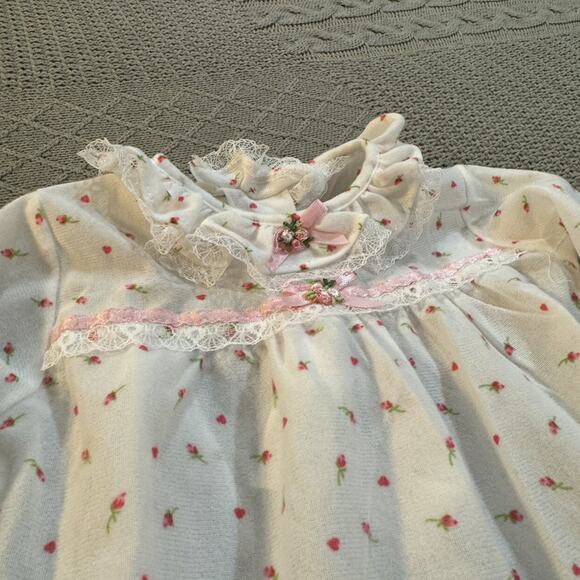 Vintage USA Alexis Rosette Nightgown ~ 6M 13/18Lbs - Picture 3 of 12